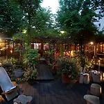 Lifestyle Hotel 3*