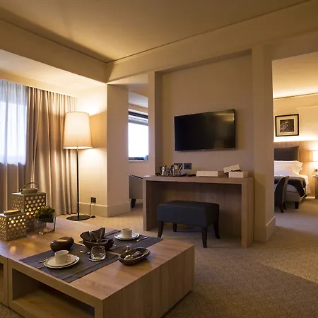 Lifestyle Hotel